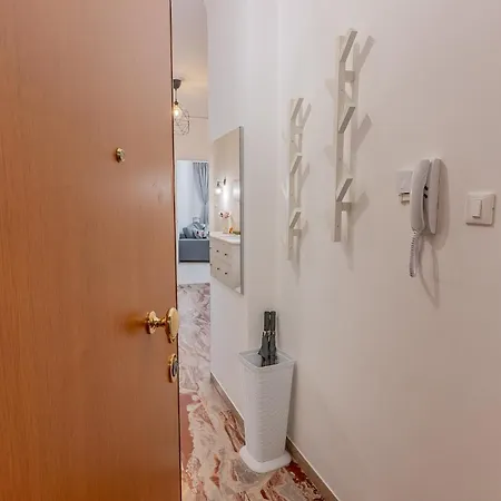 Apartamento Casa Ventitreesimo *