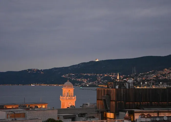 Casa Ventitreesimo * Trieste